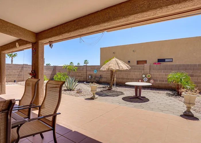 Ferienhaus Spacious Yard! Escape, Near Shops & Golf Yuma